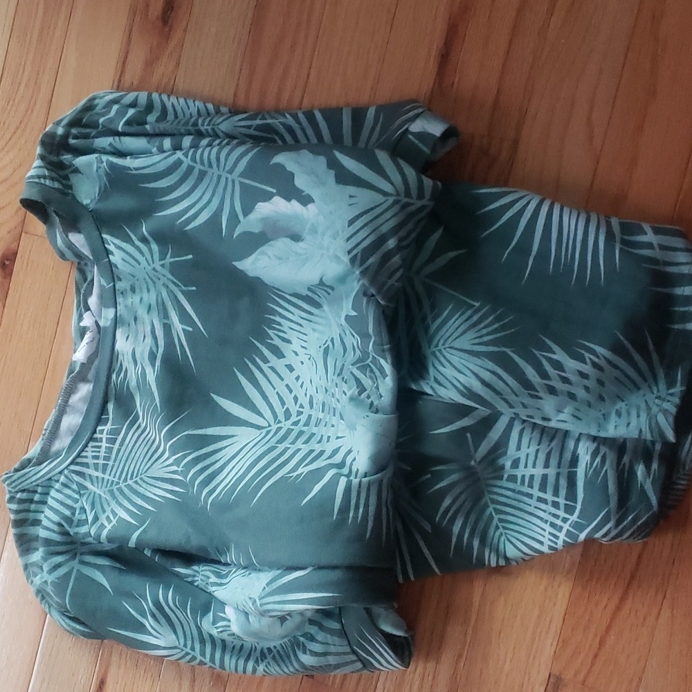 Dolman sleeve tee shirt